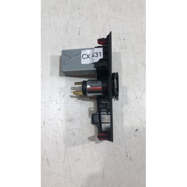Tomada 12v Usb C Toyota Corolla Hybrid 2022 23 2024 Original