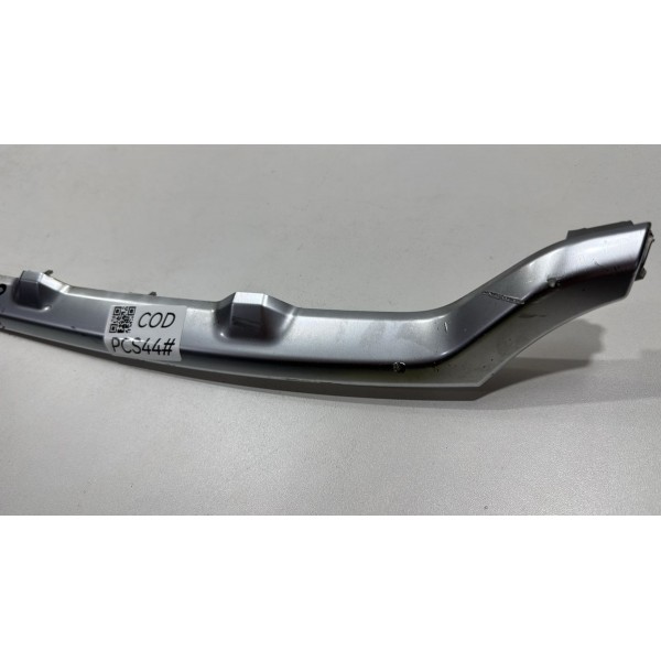 Friso Grade Dianteira Commander 2021 2022 Usado Original Cinza Friso Grade Dianteira Commander 2021 2022 Usado Original Cinza