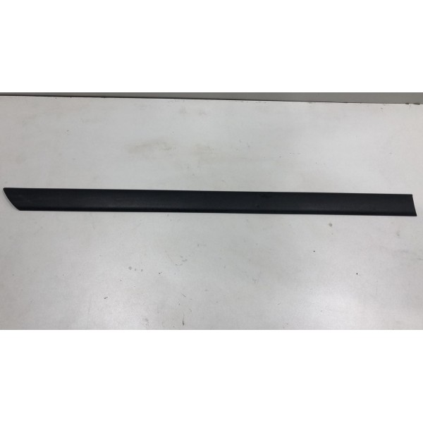 Friso Porta Traseira Direita Ford Fiesta 2004 2006 2008 2010 Preto Friso Porta Traseira Direita Ford Fiesta 2004 2006 2008 2010 Preto