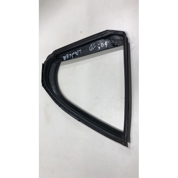 Borracha Vidro Fixo Traseiro Esquerdo Lancer 2011 Á 2016 Preto Borracha Vidro Fixo Traseiro Esquerdo Lancer 2011 Á 2016 Preto