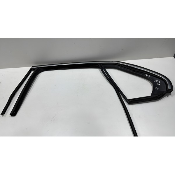 Borracha Canaleta Vidro Traseiro Esquerdo Jetta Sedan 2009 Preto