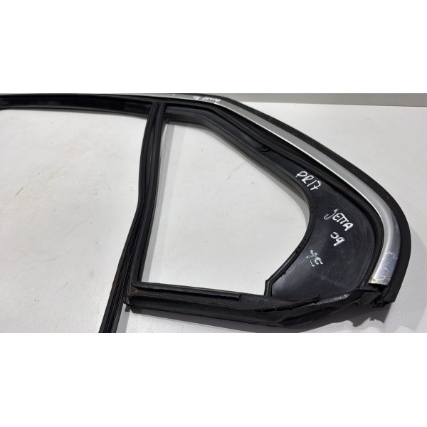 Borracha Canaleta Vidro Traseiro Esquerdo Jetta Sedan 2009 Preto Borracha Canaleta Vidro Traseiro Esquerdo Jetta Sedan 2009 Preto