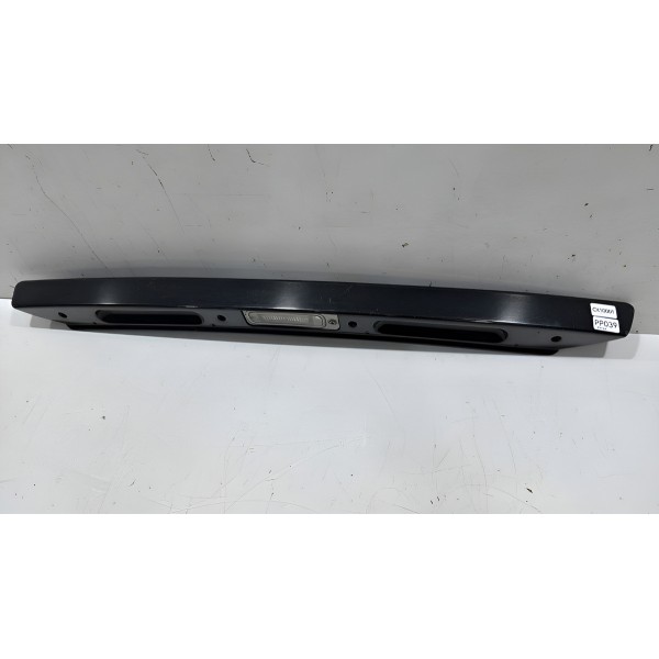 Friso Traseira Porta Malas Ford Fiesta Hatch 2002 2012 Preto Friso Traseira Porta Malas Ford Fiesta Hatch 2002 2012 Preto