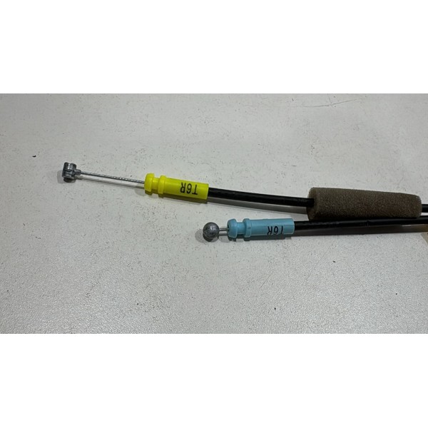 Par Cabo Fechadura Porta Traseira Esquerda Corolla 2021/2024 Par Cabo Fechadura Porta Traseira Esquerda Corolla 2021/2024