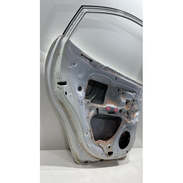 Porta Traseira Esquerda Toyota Yaris Sedan 2019 2024 Branca Porta Traseira Esquerda Toyota Yaris Sedan 2019 2024 Branca