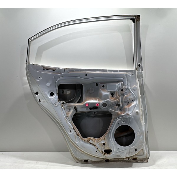 Porta Traseira Esquerda Toyota Yaris Sedan 2019 2024 Branca Porta Traseira Esquerda Toyota Yaris Sedan 2019 2024 Branca