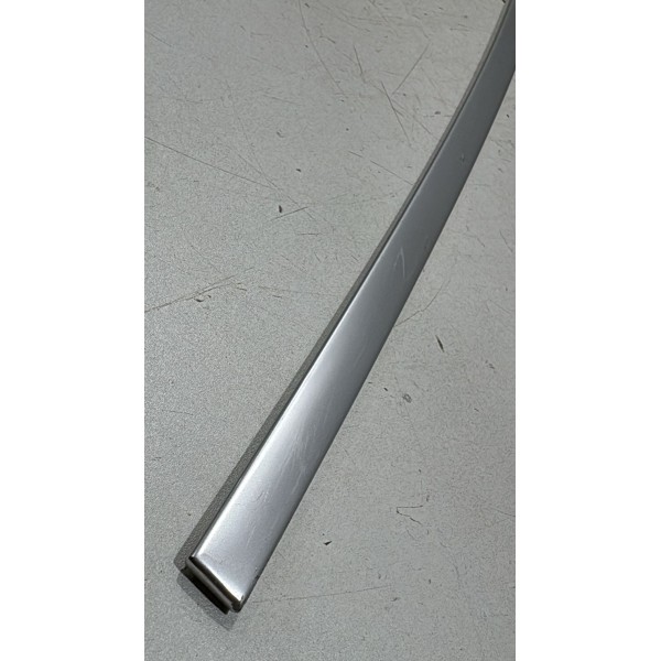 Friso Moldura Porta Dianteira Esquerda Audi Q5 2019/2023 Prata Friso Moldura Porta Dianteira Esquerda Audi Q5 2019/2023 Prata