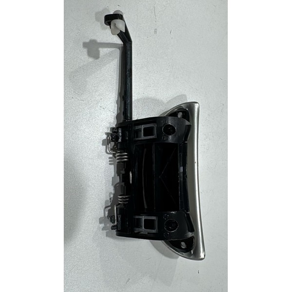 Maçaneta Dianteira Direita Peugeot 207 2010 Prateado Maçaneta Dianteira Direita Peugeot 207 2010 Prateado