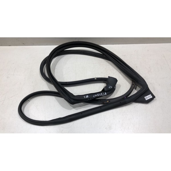 Borracha Guarnição Porta Tras Esquerda Corolla Hybrid 2024 Borracha Guarnição Porta Tras Esquerda Corolla Hybrid 2024