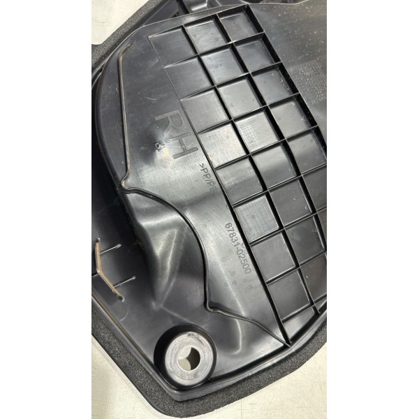 Acabamento Interno Porta Dianteiro Direito Corolla 2021/2023 Acabamento Interno Porta Dianteiro Direito Corolla 2021/2023