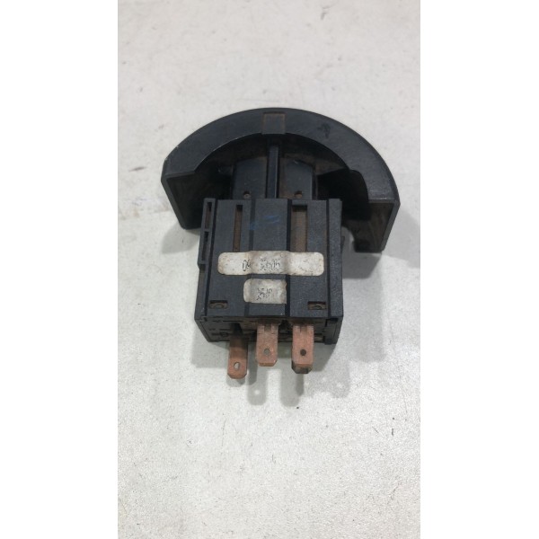 Botão Pisca Alerta Astra 1999/2011 90565714 Preto Botão Pisca Alerta Astra 1999/2011 90565714 Preto