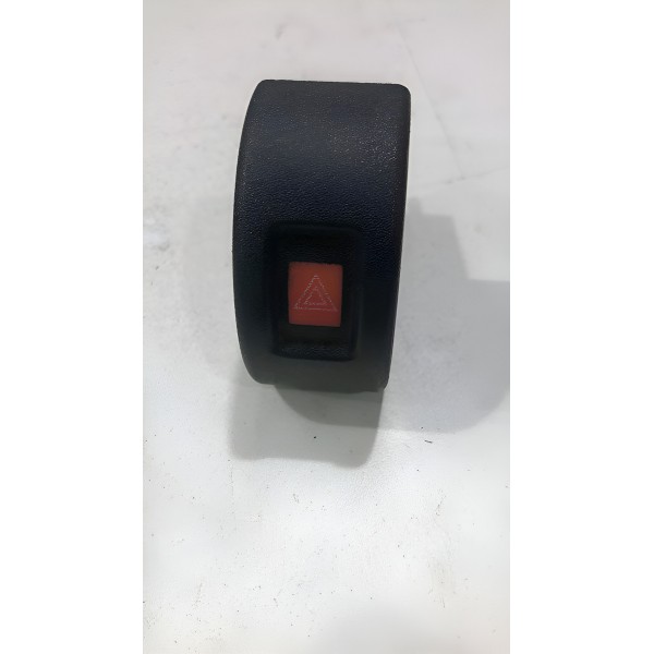 Botão Pisca Alerta Astra 1999/2011 90565714 Preto Botão Pisca Alerta Astra 1999/2011 90565714 Preto