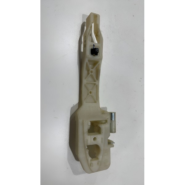 Base Maçaneta Traseira Esquerda Hyundai Hb20 2013 A 2019 Branco Base Maçaneta Traseira Esquerda Hyundai Hb20 2013 A 2019 Branco