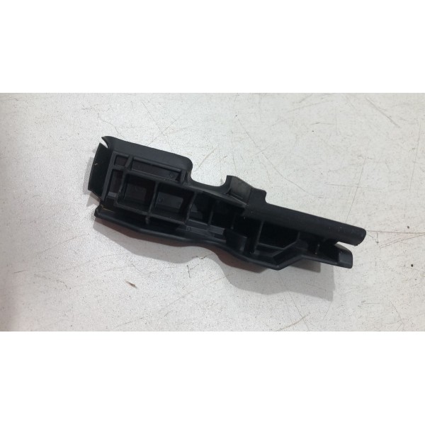 Acabamento Traseiro Pestana Traseira Direita Corolla 2021/24 Acabamento Traseiro Pestana Traseira Direita Corolla 2021/24