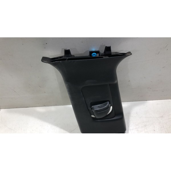 Moldura Coluna Central Esquerda Corolla 2021/2024 6242002370 Moldura Coluna Central Esquerda Corolla 2021/2024 6242002370