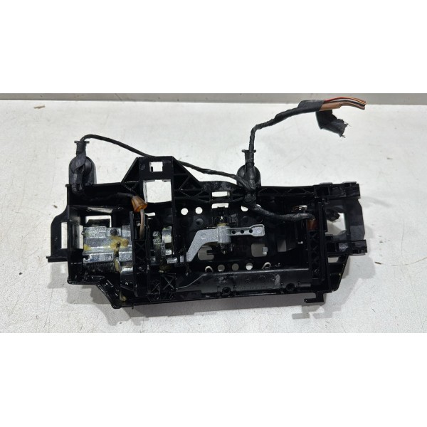 Suporte Maçaneta Dianteiro Esquerdo Audi A5 2.0 2019 Led Dianteira/traseira Suporte Maçaneta Dianteiro Esquerdo Audi A5 2.0 2019 Led Dianteira/traseira