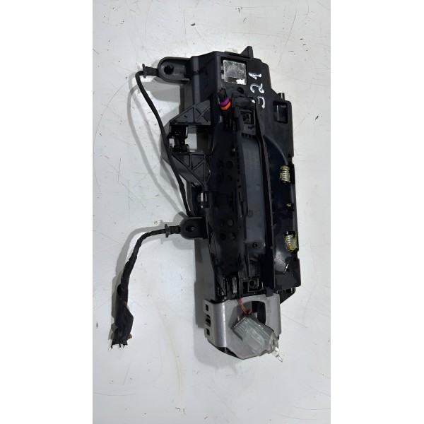 Suporte Maçaneta Dianteiro Esquerdo Audi A5 2.0 2019 Led Dianteira/traseira Suporte Maçaneta Dianteiro Esquerdo Audi A5 2.0 2019 Led Dianteira/traseira