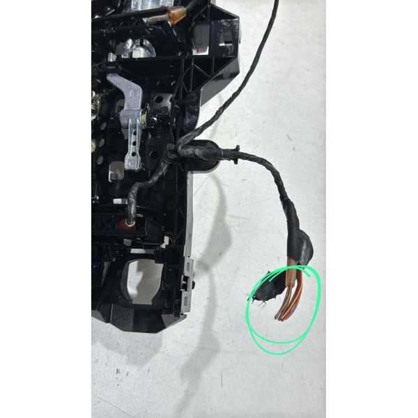 Suporte Maçaneta Dianteiro Esquerdo Audi A5 2.0 2019 Led Dianteira/traseira Suporte Maçaneta Dianteiro Esquerdo Audi A5 2.0 2019 Led Dianteira/traseira