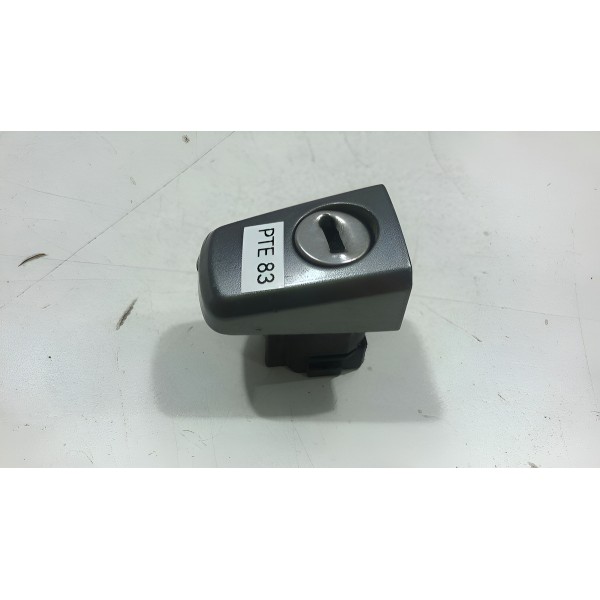 Miolo Cilindro Maçaneta Externa Dianteira Esquer Cruze 12/16 Miolo Cilindro Maçaneta Externa Dianteira Esquer Cruze 12/16