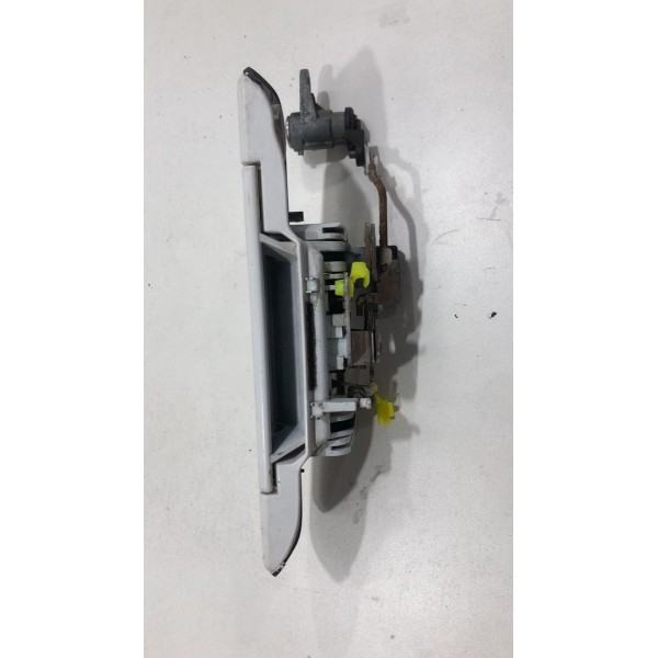 Maçaneta Tampa Traseira Chevrolet S10 2013 Á 2015 Original Branco Maçaneta Tampa Traseira Chevrolet S10 2013 Á 2015 Original Branco