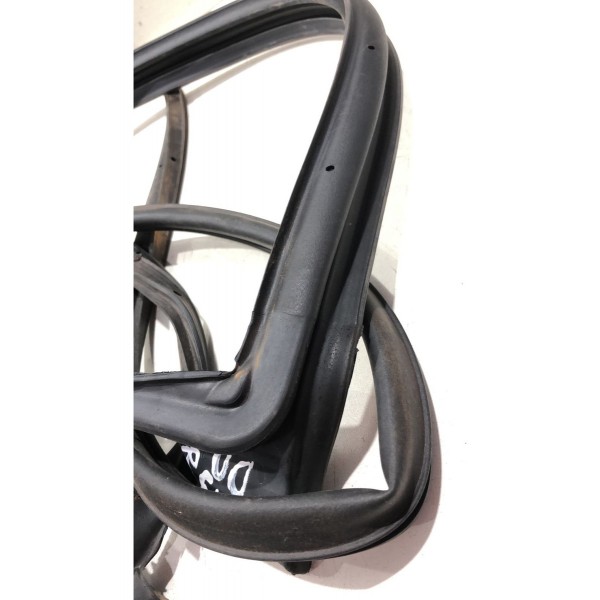 Borracha Guarnição Porta Diant Direita Corolla Hybrid 2024 Borracha Guarnição Porta Diant Direita Corolla Hybrid 2024