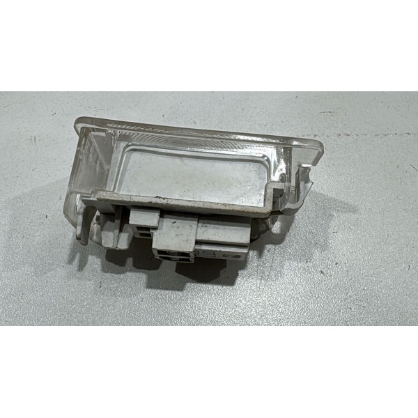 Luz Cortesia Porta Malas Sandero 2008 A 2019 8200418356 Luz Cortesia Porta Malas Sandero 2008 A 2019 8200418356