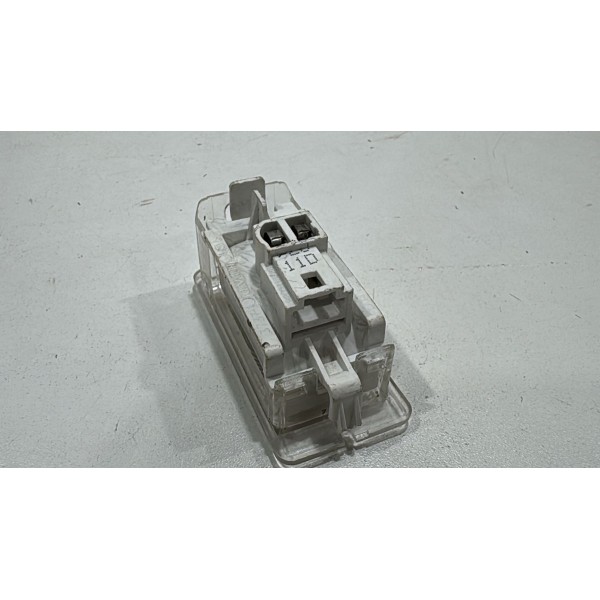 Luz Cortesia Porta Malas Sandero 2008 A 2019 8200418356 Luz Cortesia Porta Malas Sandero 2008 A 2019 8200418356