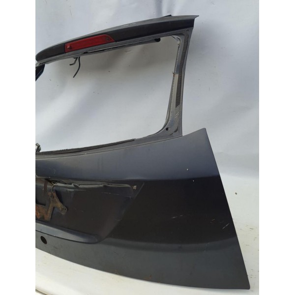 Tampa Traseira Ford Focus Hatch 2001 2002 2003 2004 A 2008