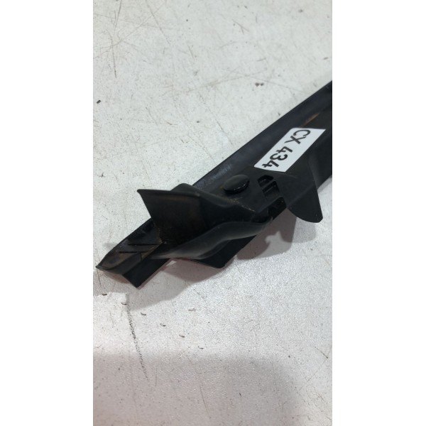 Acabamento Vidro Traseiro Esquerda Corolla 2021 Á 23 T1303tk Acabamento Vidro Traseiro Esquerda Corolla 2021 Á 23 T1303tk