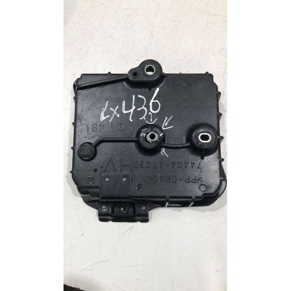 Suporte Caixa Bateria Toyota Corolla Hybrid 2023 2024 Orig. Suporte Caixa Bateria Toyota Corolla Hybrid 2023 2024 Orig.