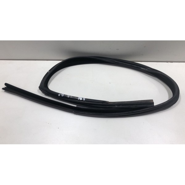 Borracha Canaleta Vidro Traseiro Direito Gol G5 G6 5u4839439 Borracha Canaleta Vidro Traseiro Direito Gol G5 G6 5u4839439