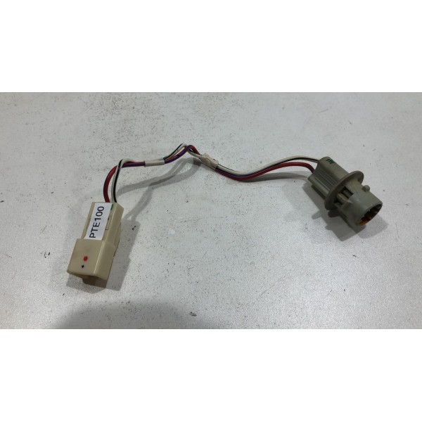 Chicote Lanterna Tampa Traseira Yaris 2021 2022 Original Chicote Lanterna Tampa Traseira Yaris 2021 2022 Original