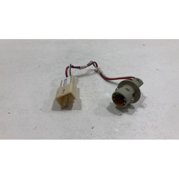 Chicote Lanterna Tampa Traseira Yaris 2021 2022 Original Chicote Lanterna Tampa Traseira Yaris 2021 2022 Original