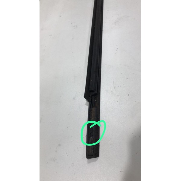 Pestana Externa Dianteira Esquerda Fiat Idea 2009 Á 2010 Pestana Externa Dianteira Esquerda Fiat Idea 2009 Á 2010