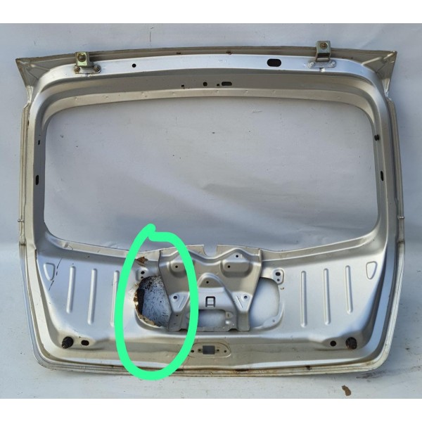 Tampa Traseira Renault Sandero 2007 2008 2009 10 11 12 2013