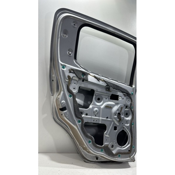 Porta Traseira Esquerda Fiat Mobi Way 2016 Á 2020 Esquerdo Porta Traseira Esquerda Fiat Mobi Way 2016 Á 2020 Esquerdo