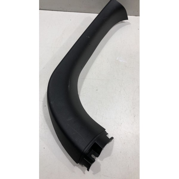 Acabamento Esquerdo Tampa Traseira Outlander 2015 Á 2019 Acabamento Esquerdo Tampa Traseira Outlander 2015 Á 2019