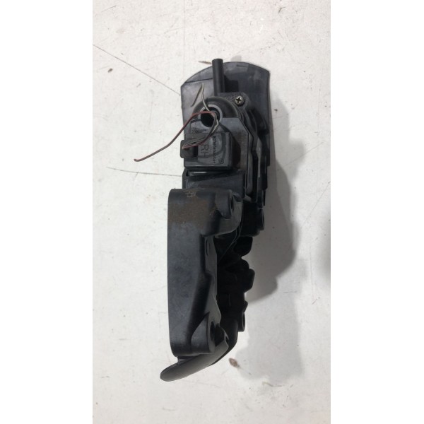 Base Do Retrovisor Direito Hyundai Azera 2006/2011 Base Do Retrovisor Direito Hyundai Azera 2006/2011