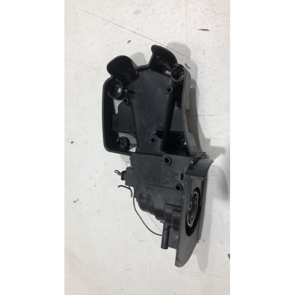 Base Do Retrovisor Direito Hyundai Azera 2006/2011 Base Do Retrovisor Direito Hyundai Azera 2006/2011