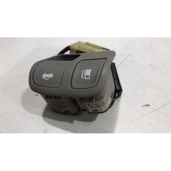 Botão Abertura Tanque Porta Malas Hyundai Azera 2008 Á 2011 Botão Abertura Tanque Porta Malas Hyundai Azera 2008 Á 2011