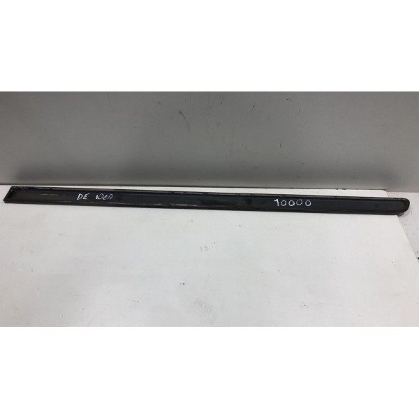 Friso Porta Fiat Idea 2007 2008 2009 2010 Dianteiro Esquerdo Grafite Cinza Friso Porta Fiat Idea 2007 2008 2009 2010 Dianteiro Esquerdo Grafite Cinza