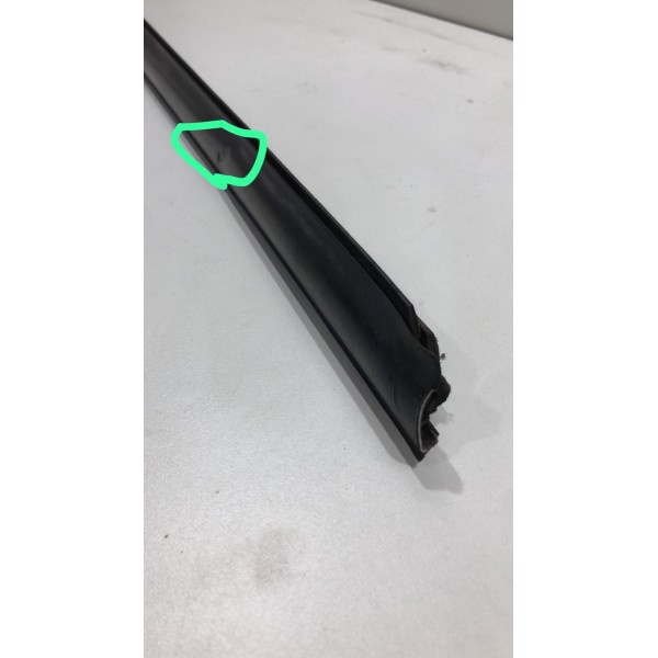 Pestana Externa Dianteira Direita Hyundai Tucson 2010 2011 Preto Pestana Externa Dianteira Direita Hyundai Tucson 2010 2011 Preto