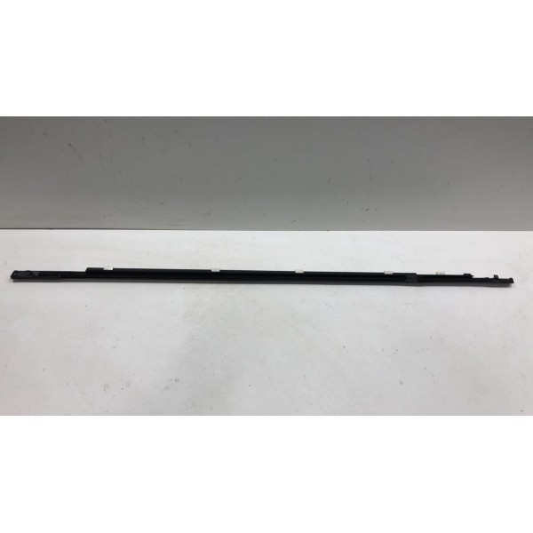 Pestana Externa Traseira Direita Gm Tracker 2014 A 2019 Cromada Pestana Externa Traseira Direita Gm Tracker 2014 A 2019 Cromada