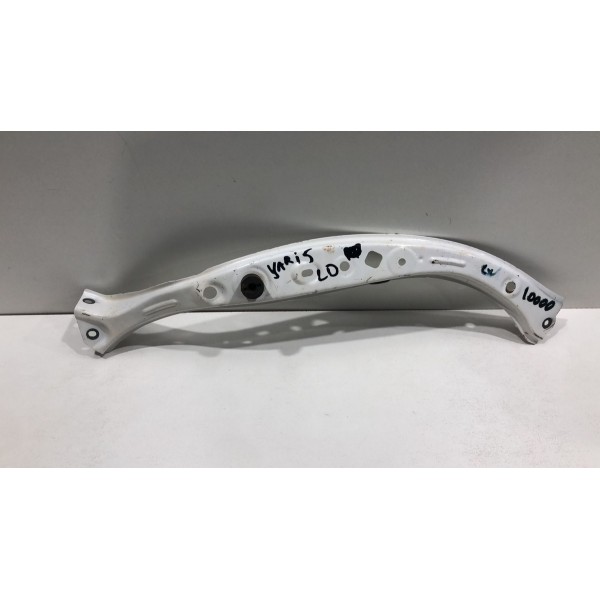 Travessa Superior Direita Radiador Toyota Yaris 2019 Á 24