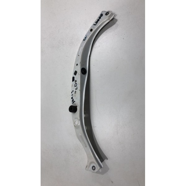 Travessa Superior Direita Radiador Toyota Yaris 2019 Á 24 Travessa Superior Direita Radiador Toyota Yaris 2019 Á 24