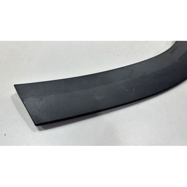Moldura Paralama Traseiro Direito Tracker 2016 Á 21 Original Moldura Paralama Traseiro Direito Tracker 2016 Á 21 Original