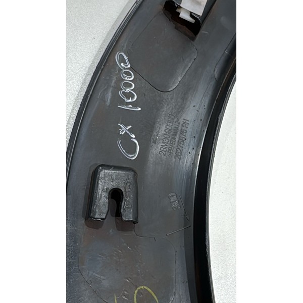 Moldura Paralama Traseiro Direito Tracker 2016 Á 21 Original Moldura Paralama Traseiro Direito Tracker 2016 Á 21 Original