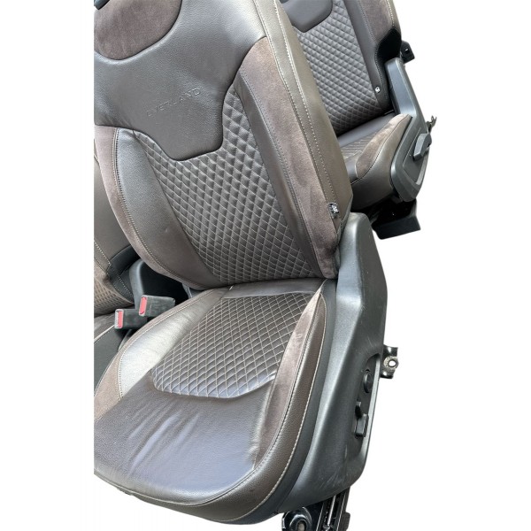 Jogo De Banco Jeep Commander Overland 1.3 Turbo 2022 2023 Marrom Jogo De Banco Jeep Commander Overland 1.3 Turbo 2022 2023 Marrom