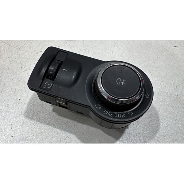 Botão Farol Milha Chevrolet Agile Montana 2011 2015 Botão Farol Milha Chevrolet Agile Montana 2011 2015