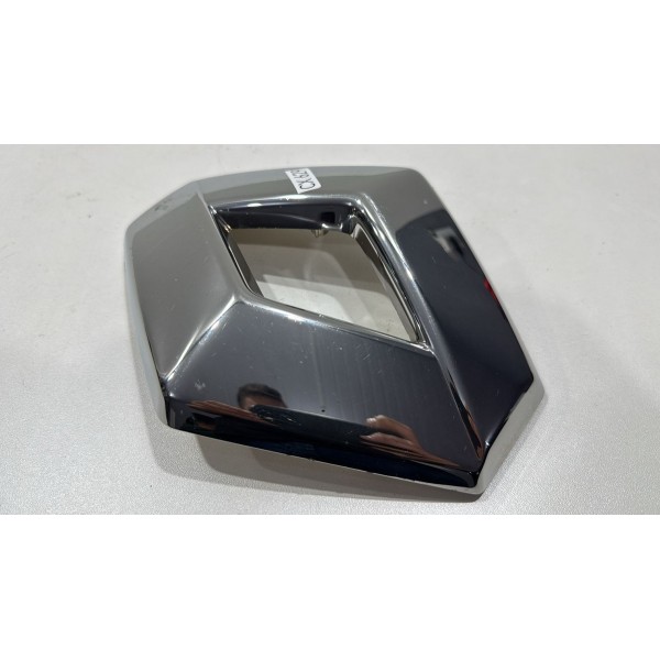 Emblema Grade Renault Captur 2018 Á 2023 628909470r Orig Preto Emblema Grade Renault Captur 2018 Á 2023 628909470r Orig Preto